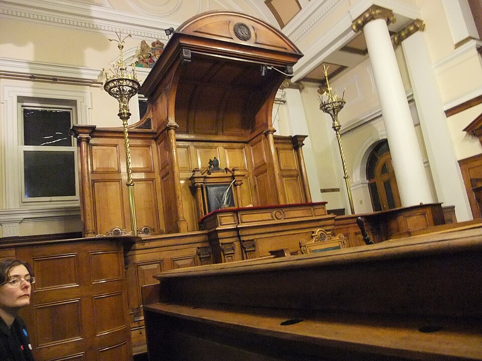 Sala de tribunal — defensa criminal en Nueva Jersey