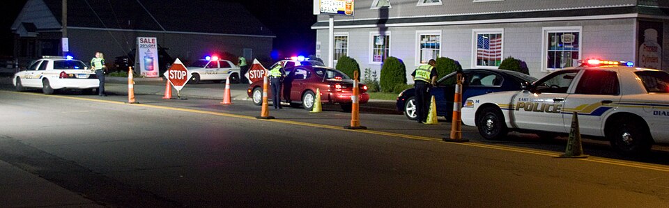 Police sobriety checkpoint representing DUI and DWI defense in New Jersey